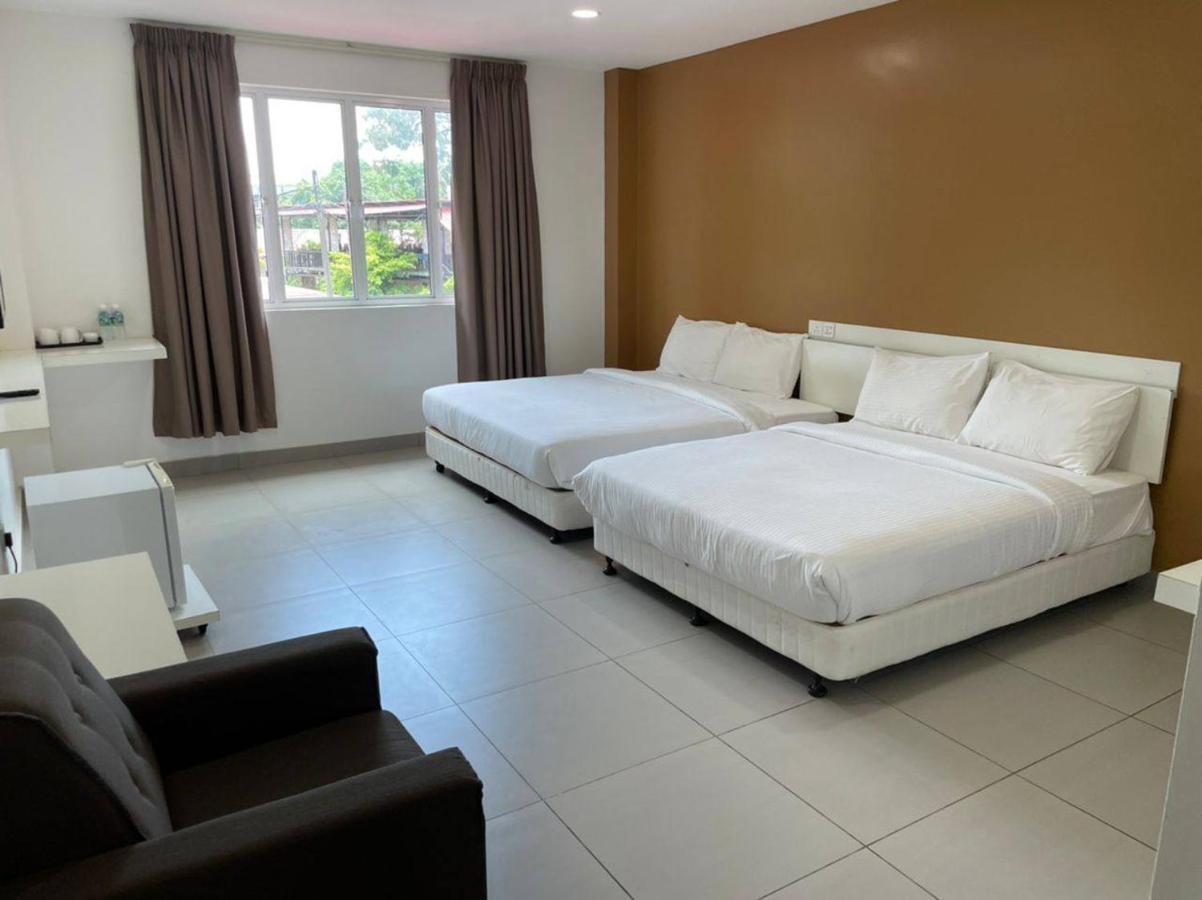 Melati Tanjong Beach Resort Pantai Cenang  Exteriör bild